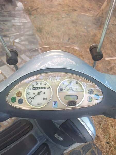 Vespa ET2