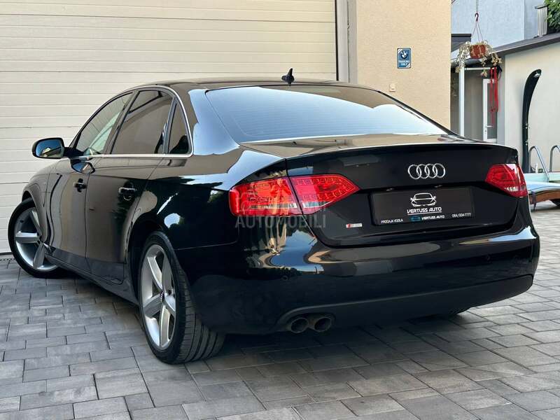 Audi A4 2.0TDI/// S-LINE