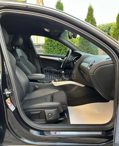 Audi A4 2.0TDI/// S-LINE