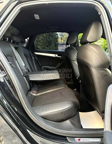Audi A4 2.0TDI/// S-LINE