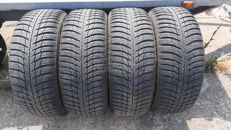 Bridgestone 205/55 R16 Zimska
