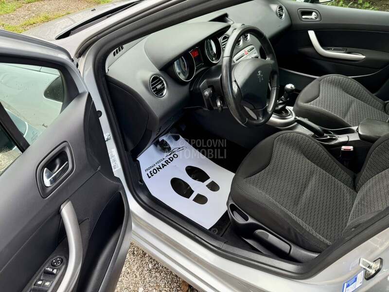 Peugeot 308 1.6