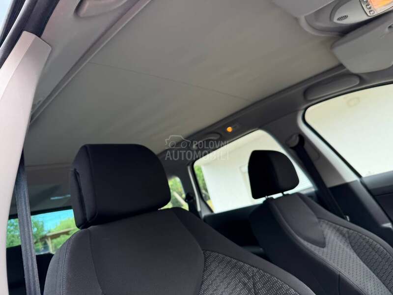 Peugeot 308 1.6