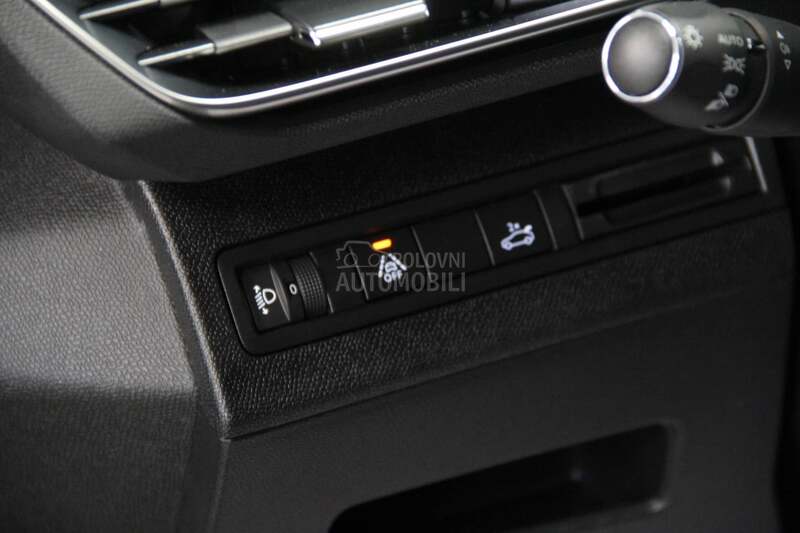 Peugeot 3008 RATA OD198/ALLURE