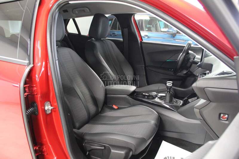 Peugeot 2008 RATA OD/ALLURE