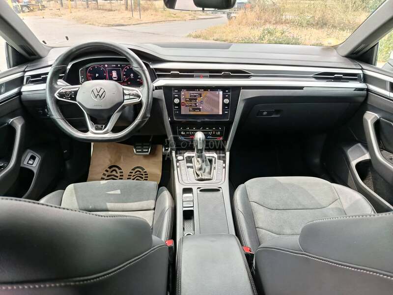 Volkswagen Arteon 2.0TDI R-LINE