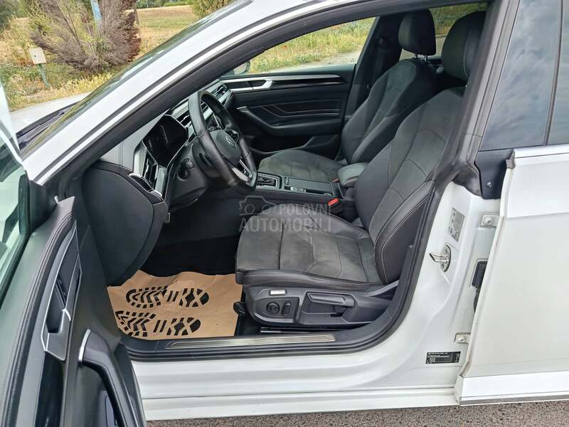 Volkswagen Arteon 2.0TDI R-LINE