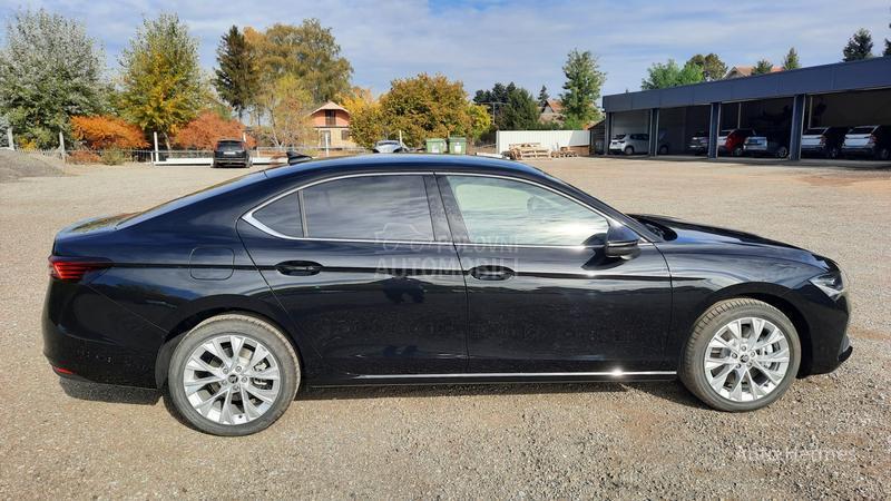 Škoda Superb Selection - LAGER