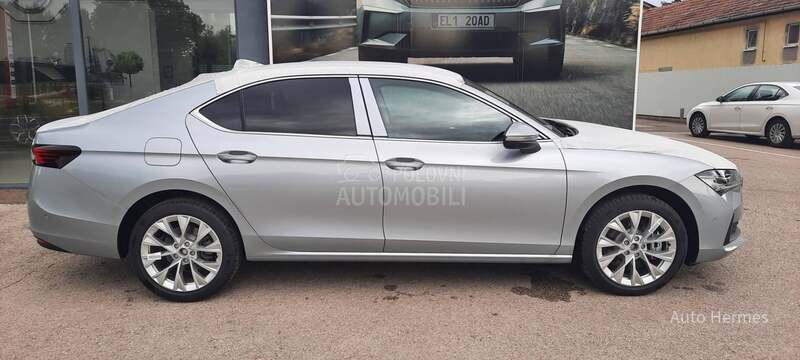 Škoda Superb Selection - LAGER