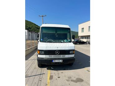 Mercedes Benz Vario 709