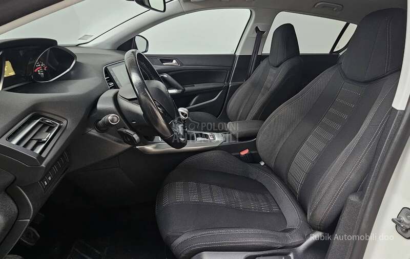 Peugeot 308 1.6 hdi Allure 120