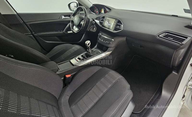 Peugeot 308 1.6 hdi Allure 120