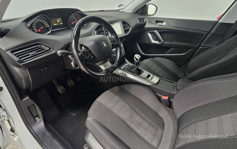Peugeot 308 1.6 hdi Allure 120