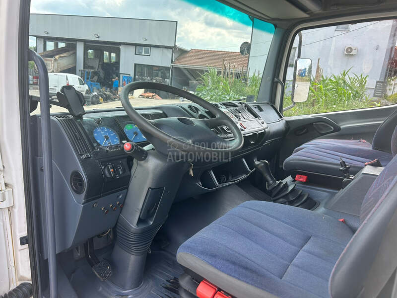 Mercedes Benz atego 815