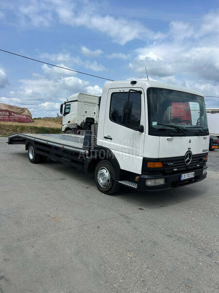 Mercedes Benz atego 815