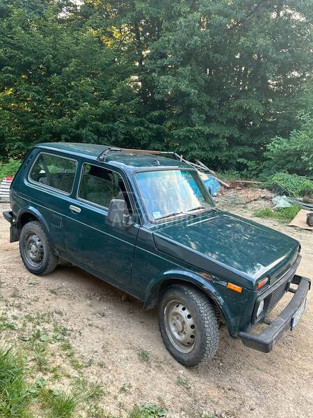 Lada Niva 