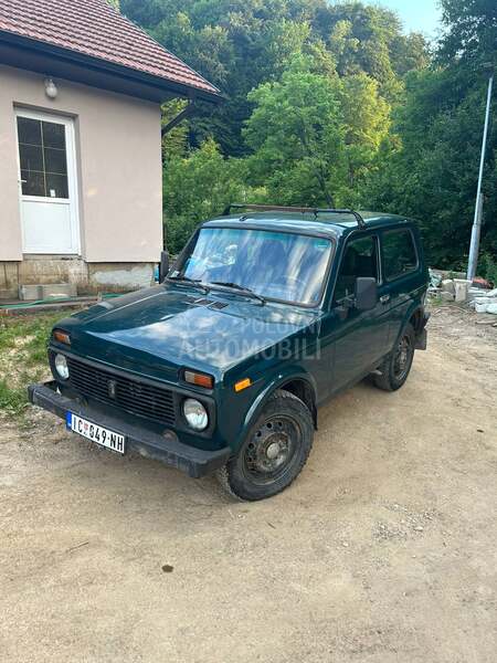 Lada Niva 