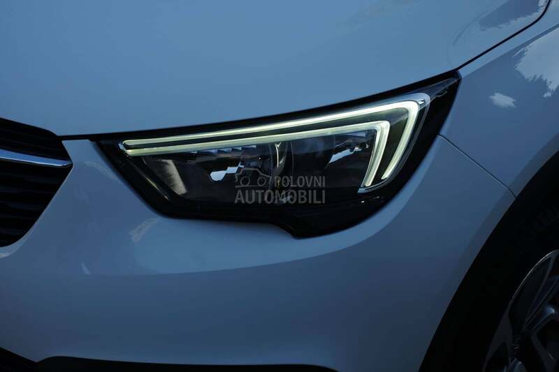 Opel Crossland X  1.2i TNG Innovation