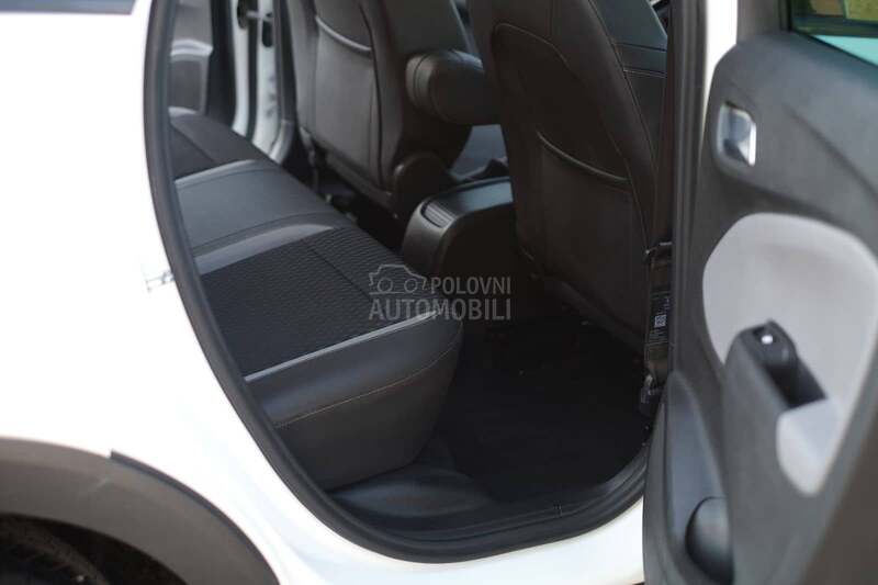 Opel Crossland X  1.2i TNG Innovation