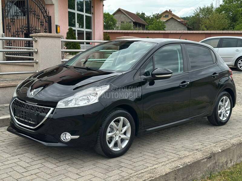 Peugeot 208 1.4HDI ALLURE/V.serv