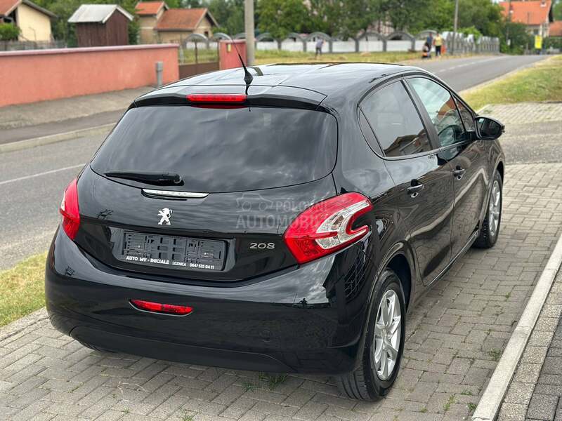Peugeot 208 1.4HDI ALLURE/V.serv