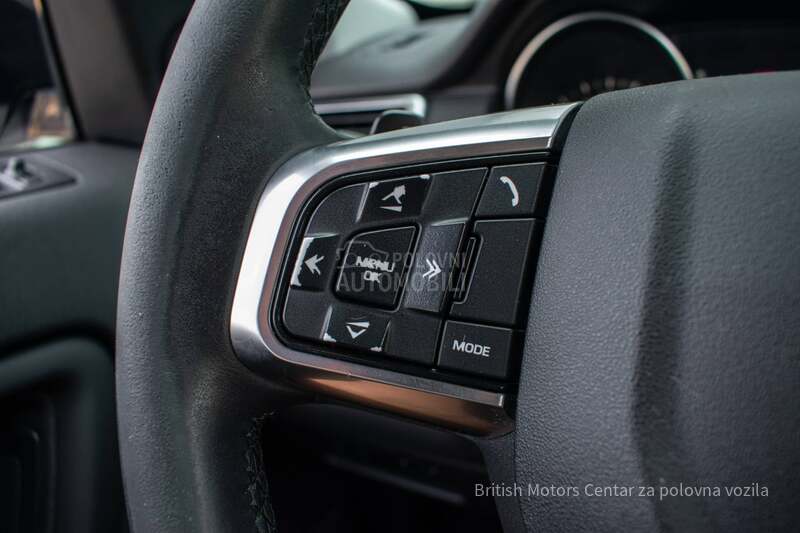 Land Rover Discovery Sport N1