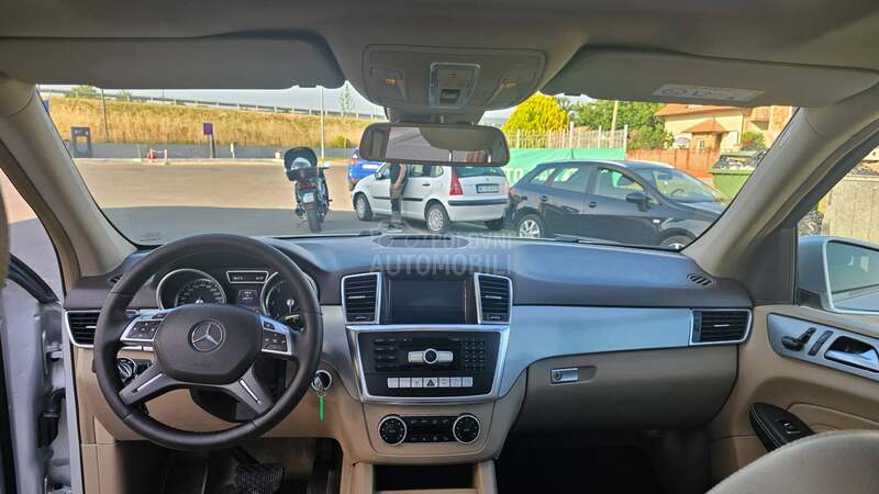 Mercedes Benz ML 250 d AMG 4x4 7b