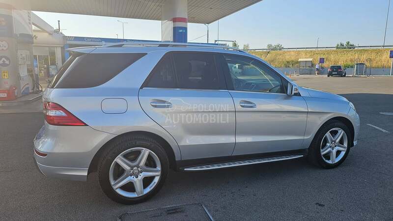 Mercedes Benz ML 250 d AMG 4x4 7b