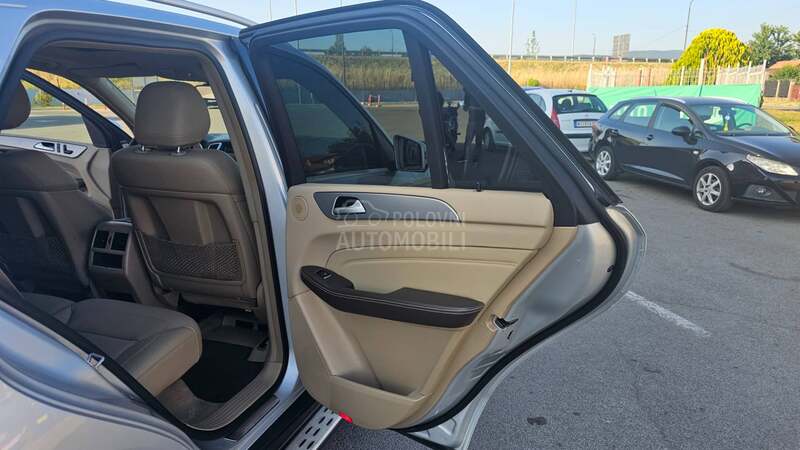 Mercedes Benz ML 250 d AMG 4x4 7b
