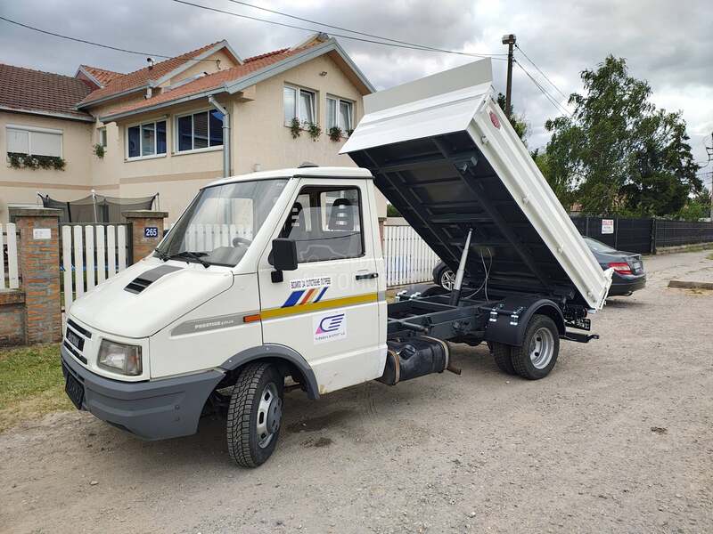Zastava newdeyli
