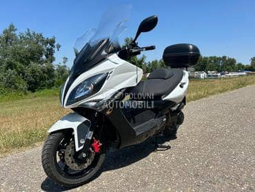 Kymco Xciting R300i