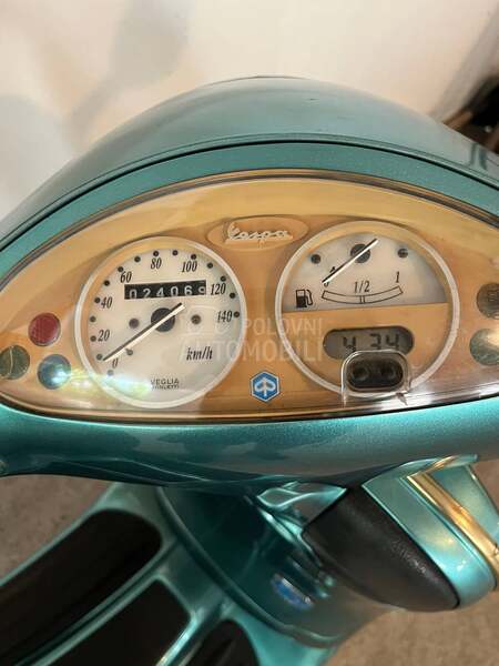 Vespa ET 4 125
