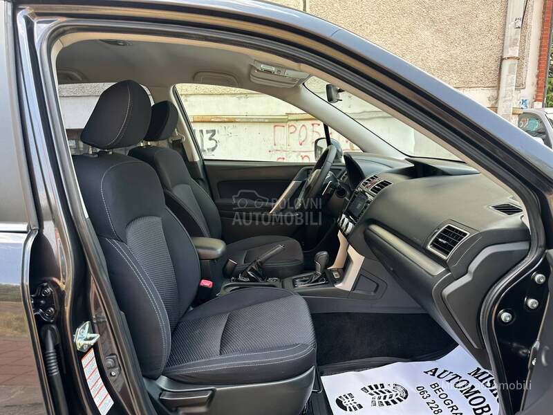 Subaru Forester 2.0 D Aut 4x4 Kamera