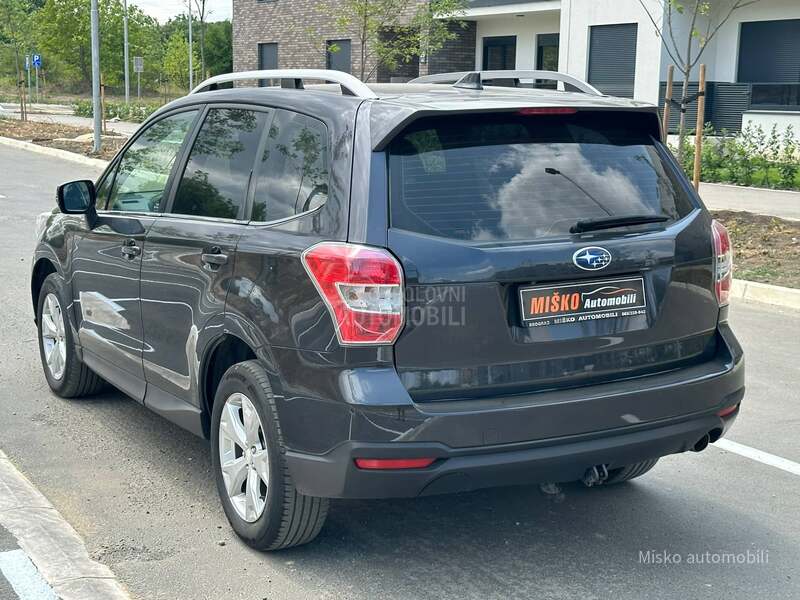 Subaru Forester 2.0 D Aut 4x4 Kamera