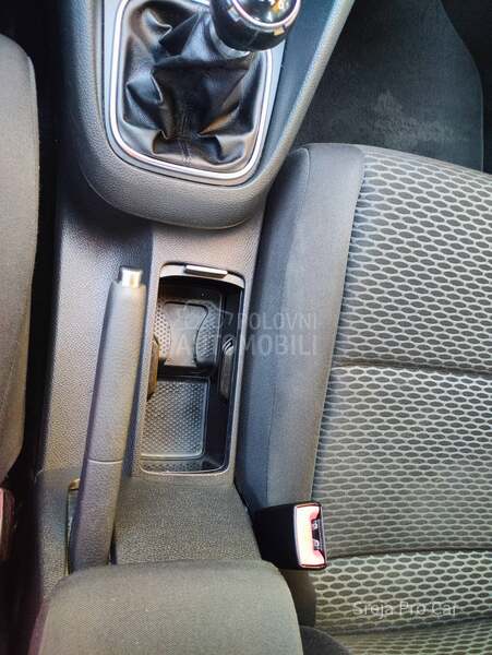 Volkswagen Golf 6 1.2TSI VELIK1 SERVIS
