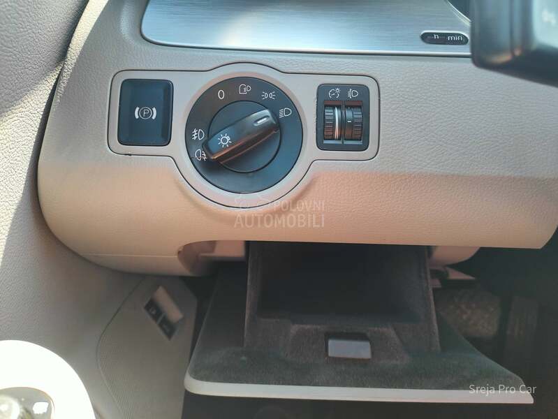 Volkswagen Passat B6 2.0 TDI DSG FUL