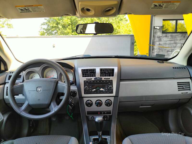 Dodge Avenger 2.0 SE VEL SERVIS
