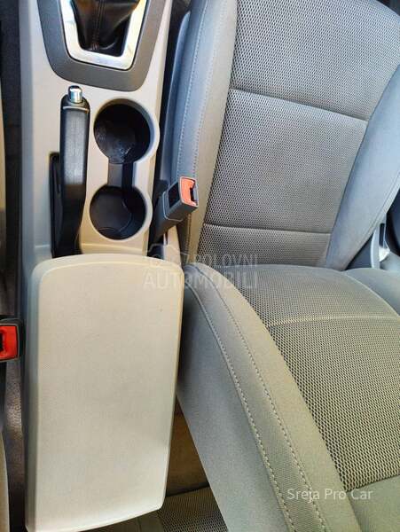 Dodge Avenger 2.0 SE VEL SERVIS