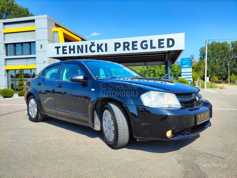 Dodge Avenger 2.0 SE VEL SERVIS