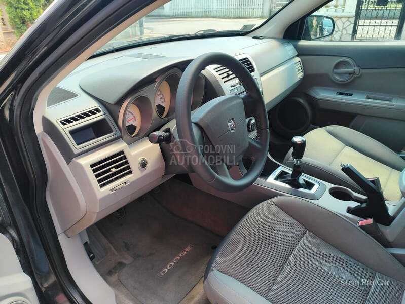 Dodge Avenger 2.0 SE VEL SERVIS
