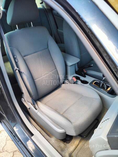 Dodge Avenger 2.0 SE VEL SERVIS