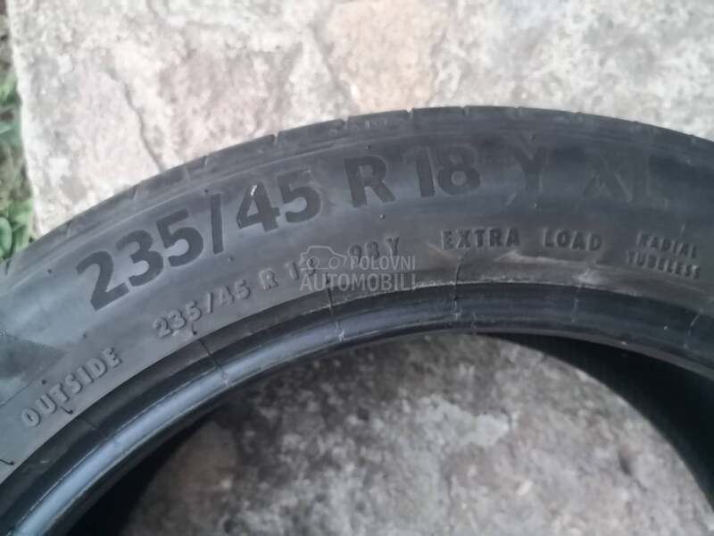 Continental 235/45 R18 Letnja