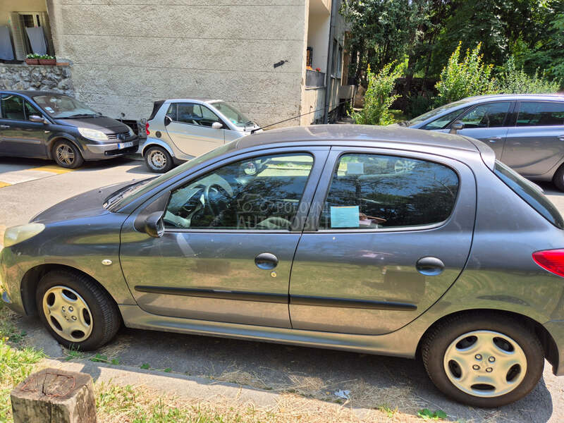 Peugeot 206 plus 1,4