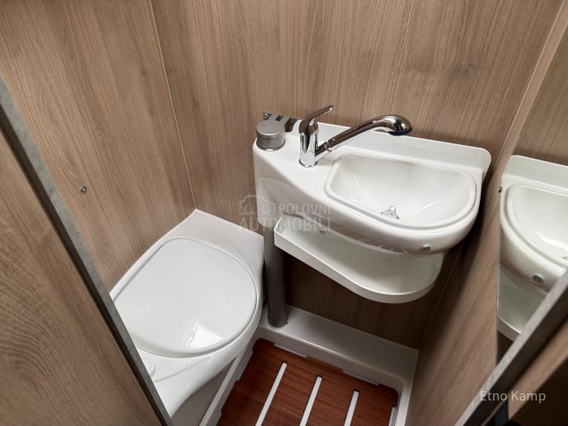 Robeta Womondo Siren