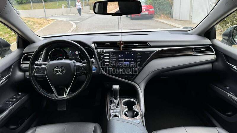 Toyota Camry Executive