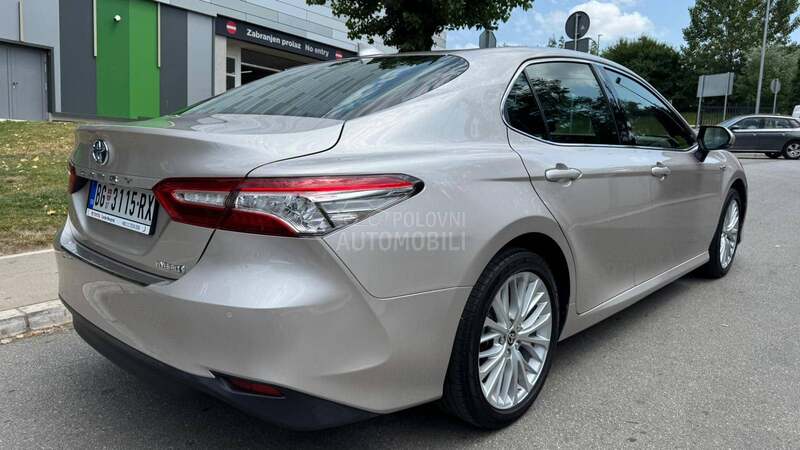 Toyota Camry Executive