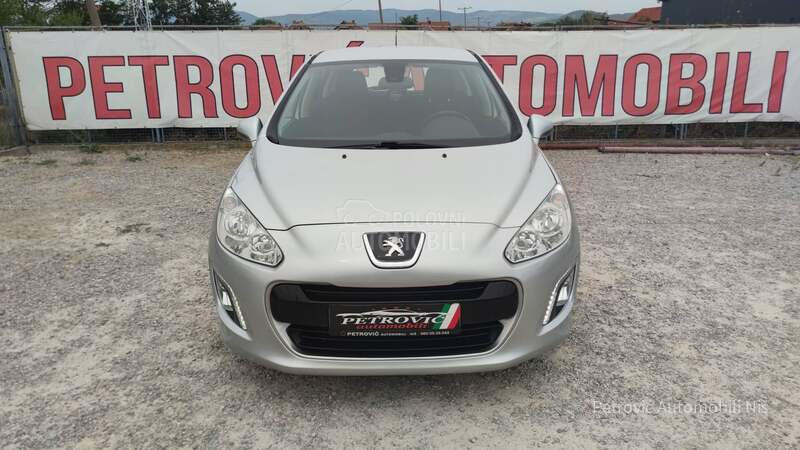 Peugeot 308 1.6E-HDi/180 000/K.m