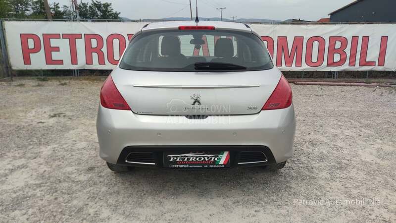 Peugeot 308 1.6E-HDi/180 000/K.m