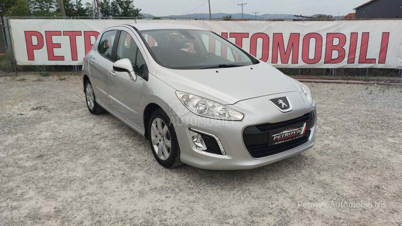 Peugeot 308 1.6E-HDi/180 000/K.m