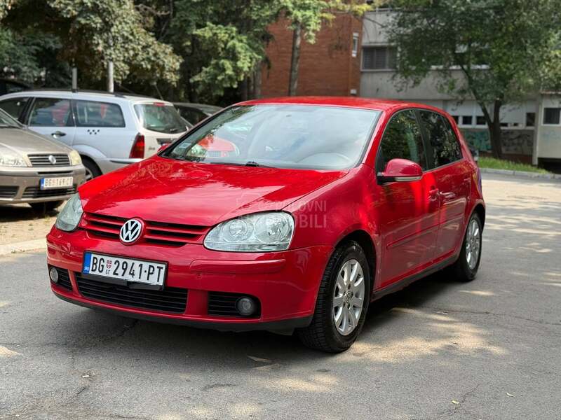 Volkswagen Golf 5 1.6